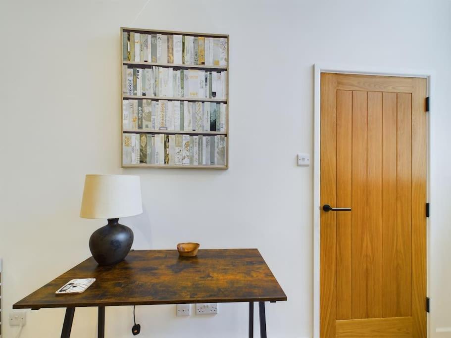Arcadia House, Location With Parking, King Sized Beds And Wifi Cheltenham