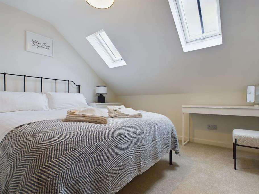 Casa de férias Arcadia House, Location With Parking, King Sized Beds And Wifi